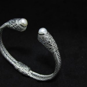 TORQUE PERLA AG