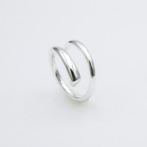 ANILLO EN PLATA LISA AG