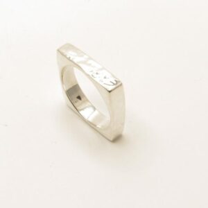 ANILLO CUADRADO PLATA DE LEY