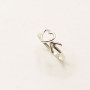ANILLO FLECHA Y CORAZÓN PLATA DE LEY